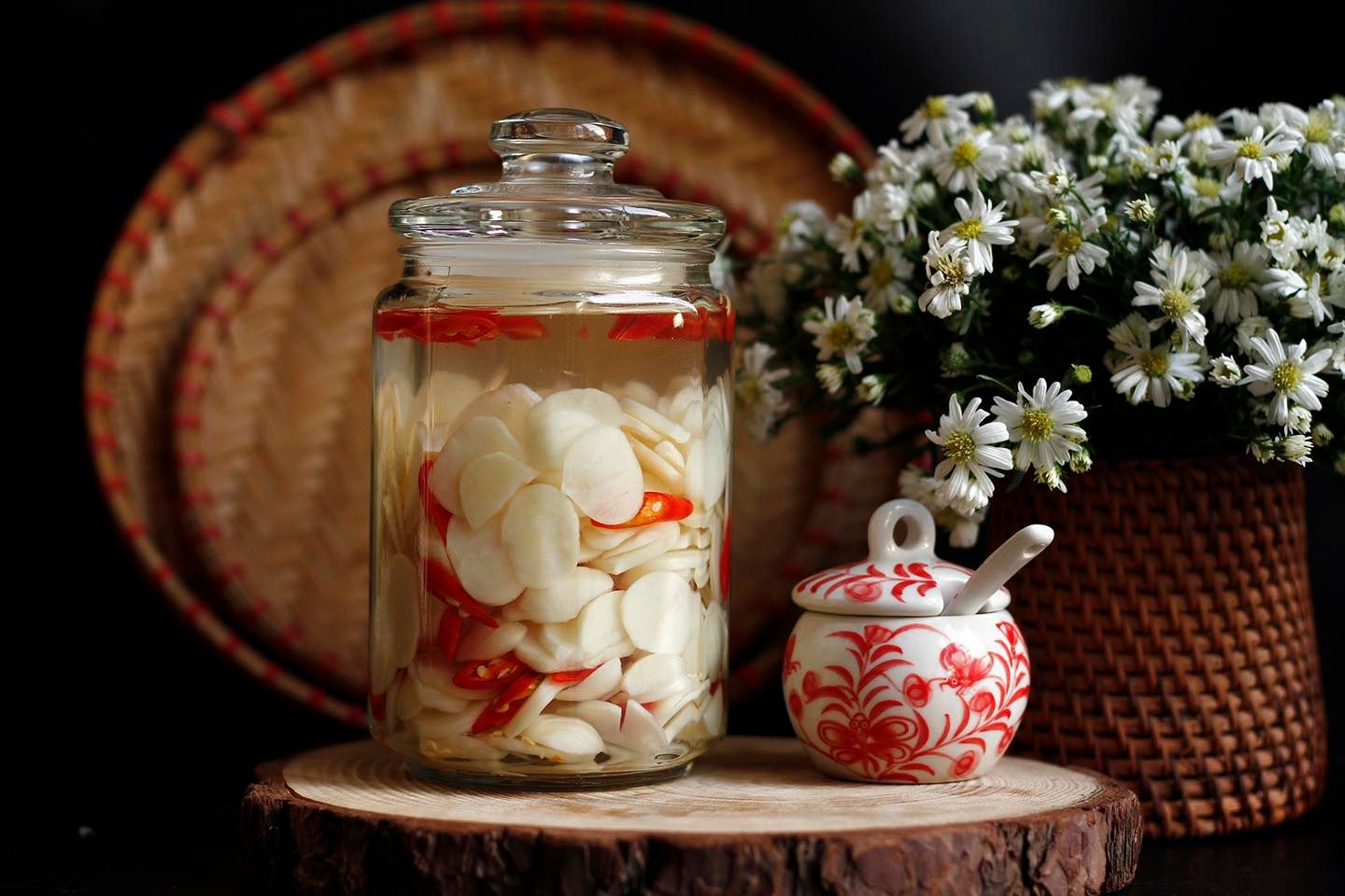 Garlic Vinegar (Dấm Tỏi)